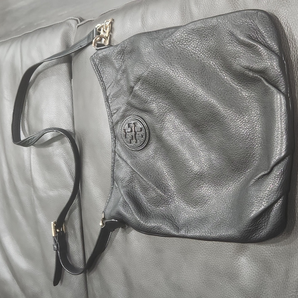 Tory Burch Black Crossbody Bag with Gold Accents - Picture 3 of 9